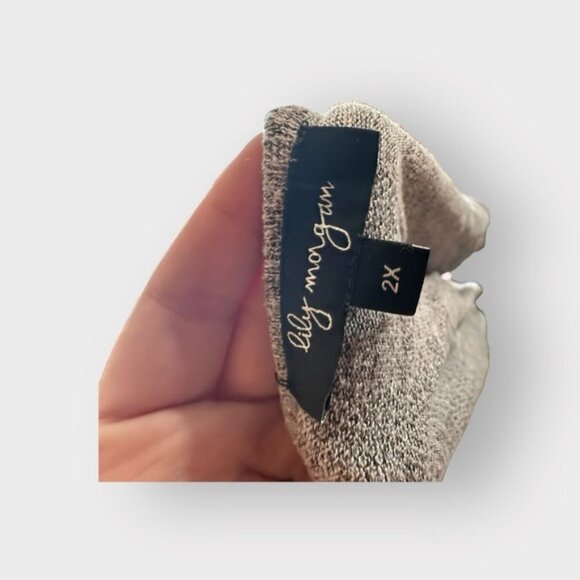 Women’s Lily Morgan 2XL Grey Knit Subtle Vertical Striped Sweater 18 20 2XL XXL - Picture 8 of 8